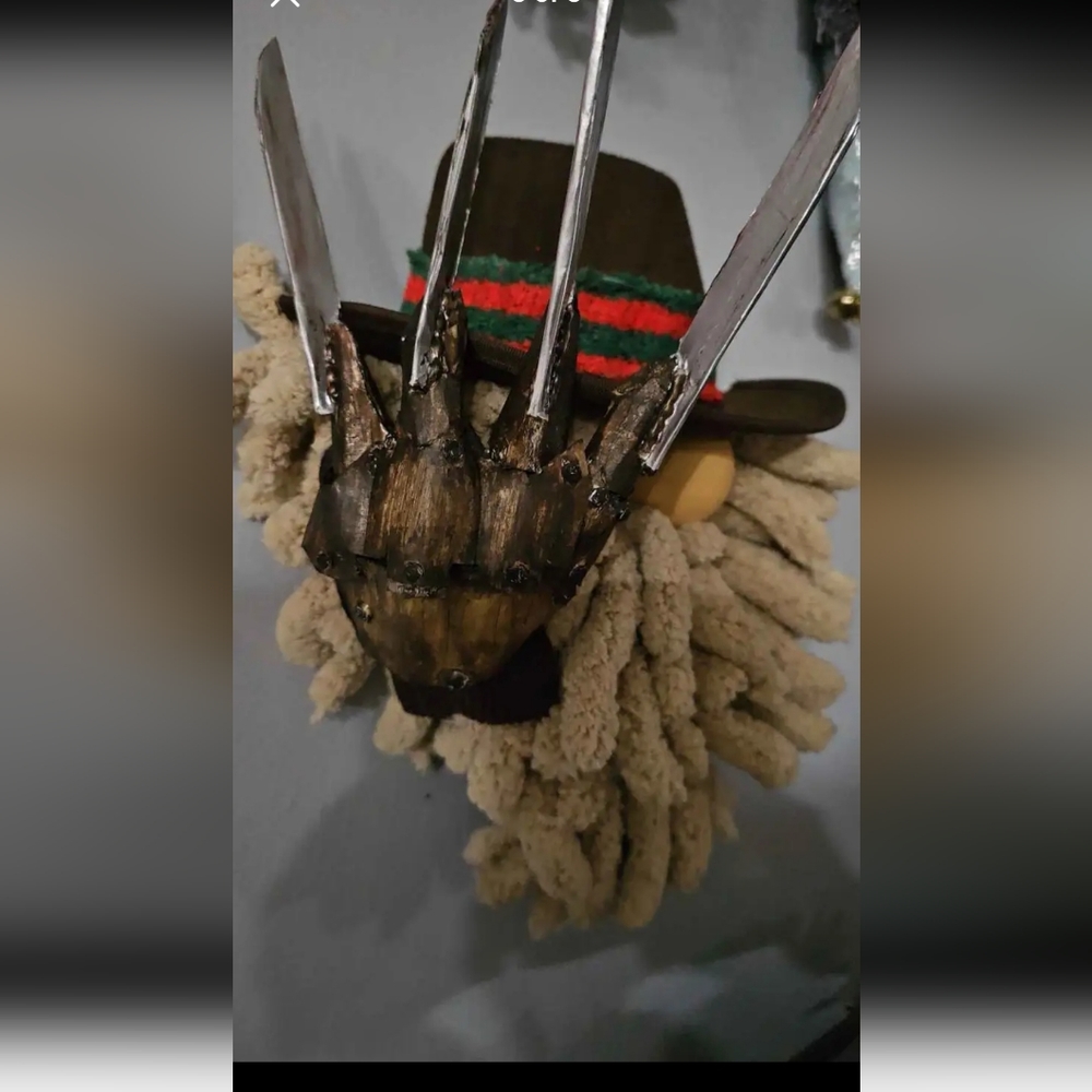 Freddy K Halloween wreath/ wall art
